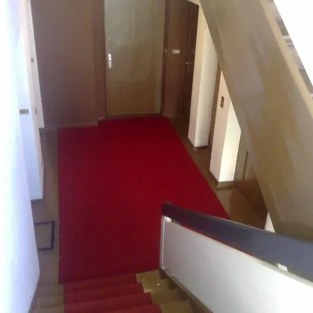 Hotel-pension Gribnitz 2* Berlin