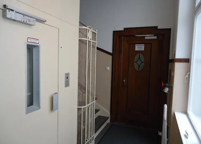 酒店 Hotel-pension Gribnitz